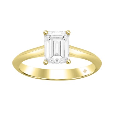 LADIES SOLITAIRE RING 3CT EMERALD DIAMOND 14K YELLOW GOLD (CENTER STONE EMERALD DIAMOND 3CT )