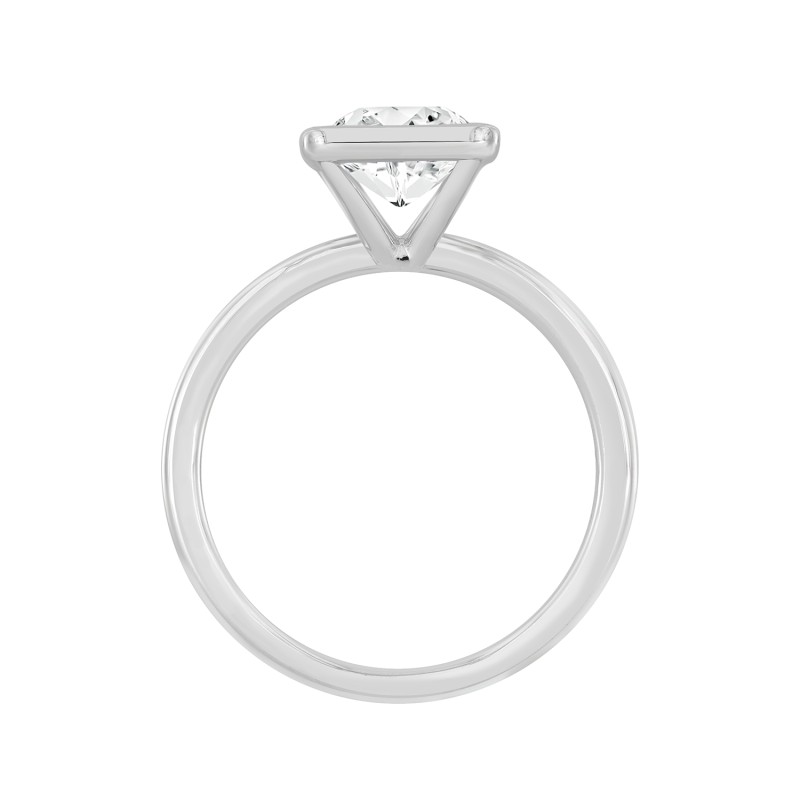 LADIES RING 2CT PRINCESS DIAMOND 14K WHITE GOLD (CENTER STONE PRINCESS DIAMOND 2CT )